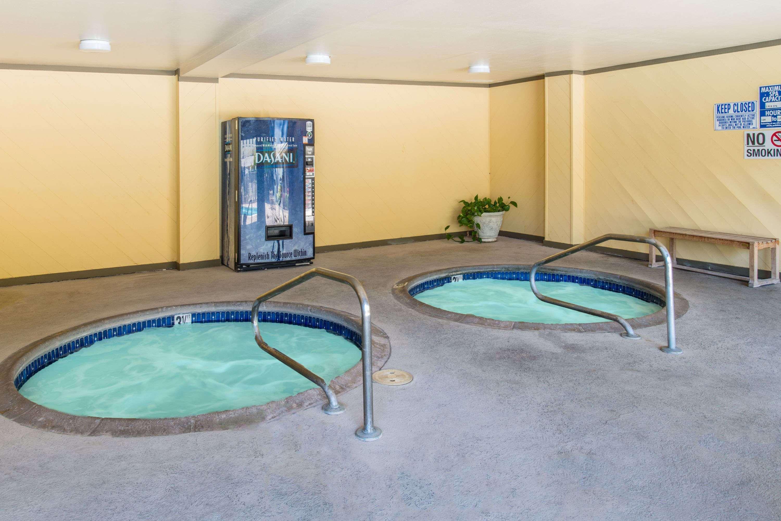 Radisson Hotel West Sacramento Extérieur photo